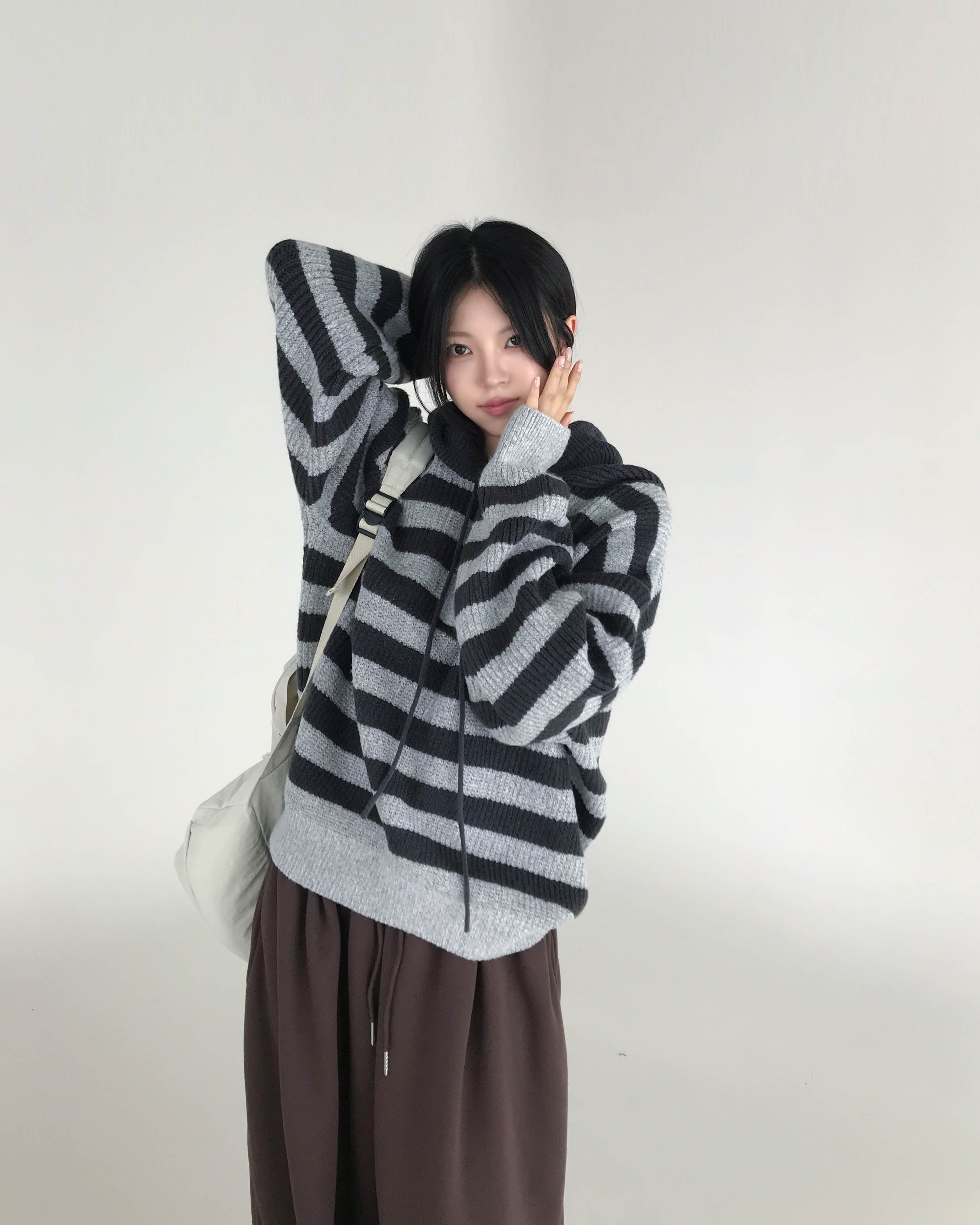 [두툼폭닥🐻/워머포인트] *귀욤아방핏 단가라 스트라이프 후드 니트 상세 이미지 7